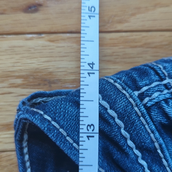 Maurices "Straight" Capri Jeans - Picture 8 of 11